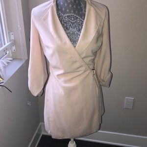 Creme collard Long-sleeve Romper